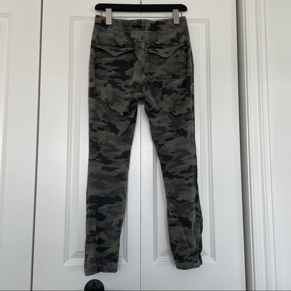 Anthropology Comfy Sweats - Picture 4 of 4